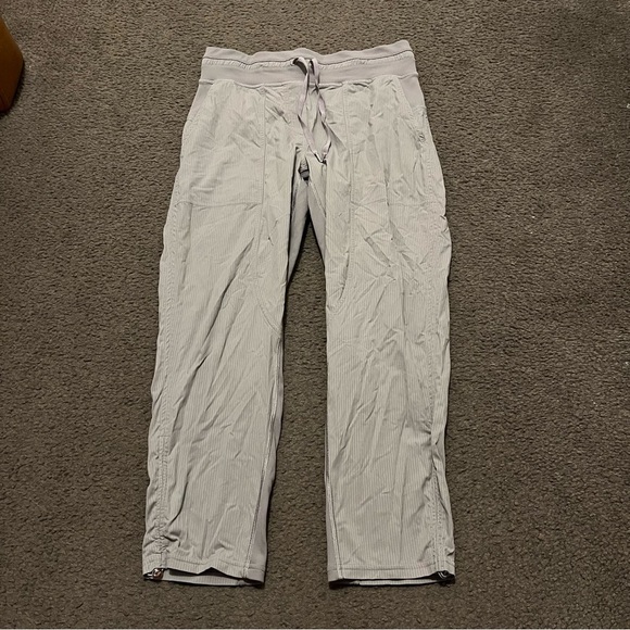 Lululemon Dance Studio Crop Pants - Picture 3 of 5